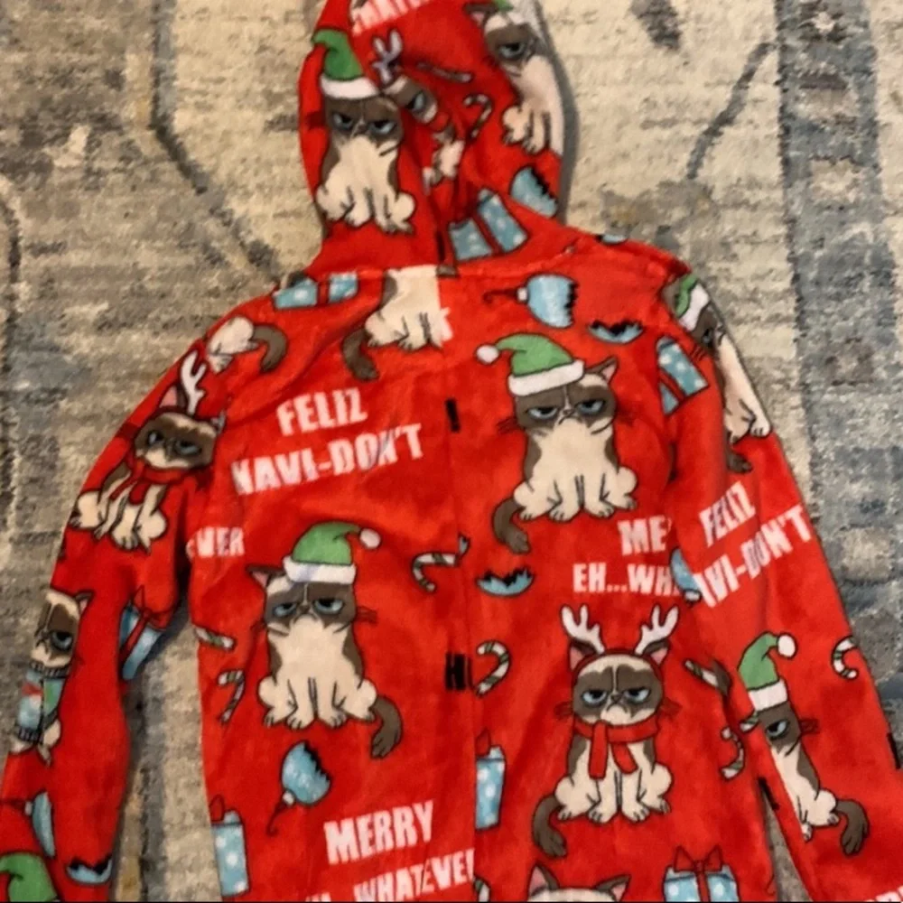 Grumpy Cat Hooded Lounge Union Suit Pajama Christmas Matching Family Pajamas - Picture 9 of 12